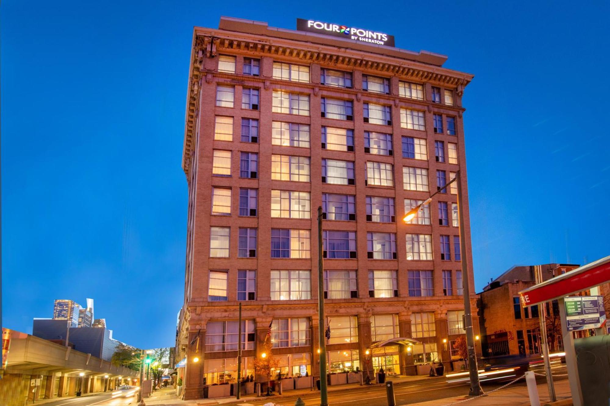 Four Points Center 4*