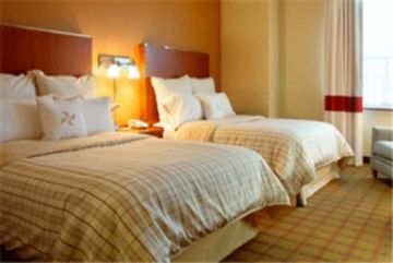Four Points Center Hotel 4*